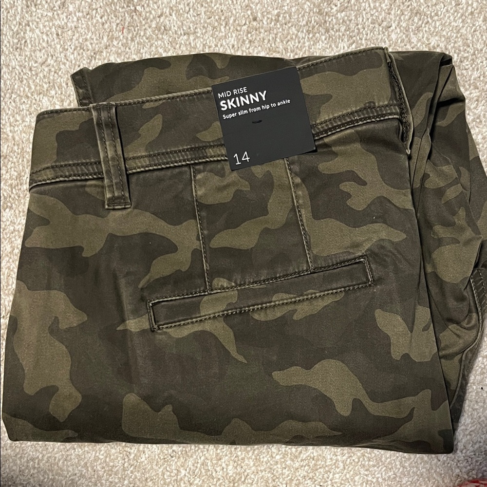 Lane Bryant Women's Camouflage Mid-Rise Skinny Jeans